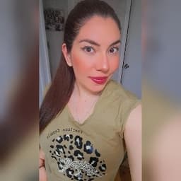 Daniela avatar