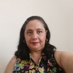 Mónica avatar