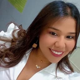Paola avatar