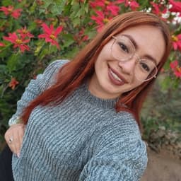 Paola avatar