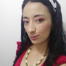 Adriana avatar
