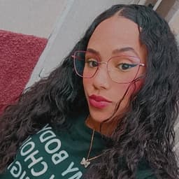 Paola avatar