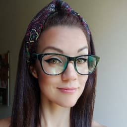 Paola avatar