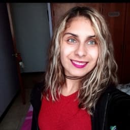María avatar
