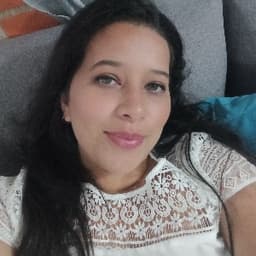 Paola avatar