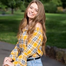 Lily avatar