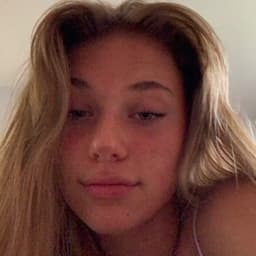 Nicole avatar