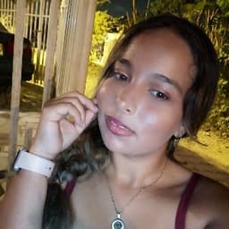Yolais avatar
