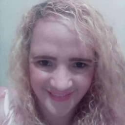 Karoline avatar