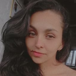 María avatar