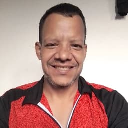 Luis avatar