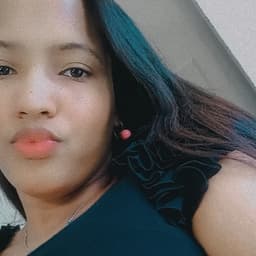 Yuleisy avatar