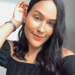 Yasmim avatar