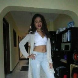 Paola avatar