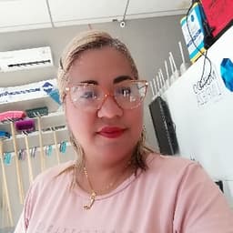 Claudia avatar