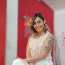 Romina avatar
