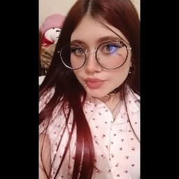 Yuliana avatar