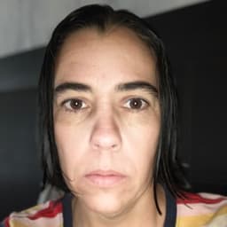 María avatar