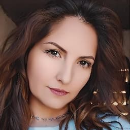Emilce avatar