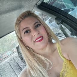 Adriana avatar