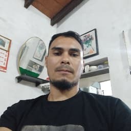 Julio avatar