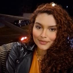 Helen avatar