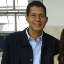 Julio avatar