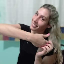 Yanina avatar