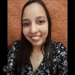 Noemí avatar