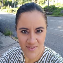 Itzel avatar