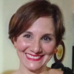 Lourdes avatar