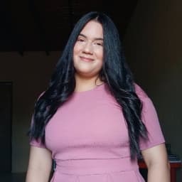 Yennifer avatar