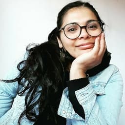 Carla avatar