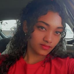 Andrea avatar