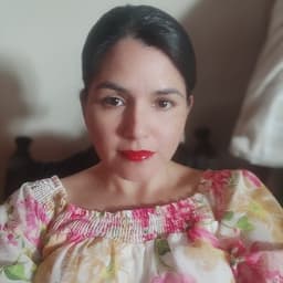 Claudia avatar