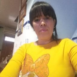 Noemi avatar