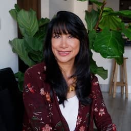 Adriana avatar