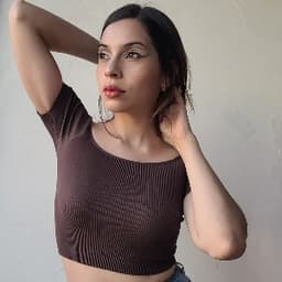 Daniela avatar