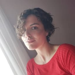 María avatar