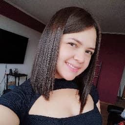 Daivelyn avatar