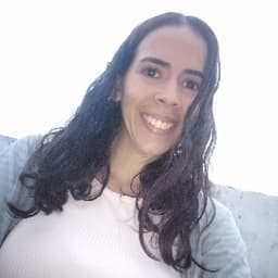 María avatar