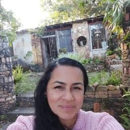 Yarleny avatar