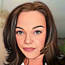 Adriana avatar