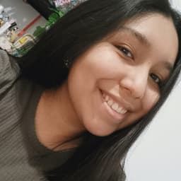 María avatar