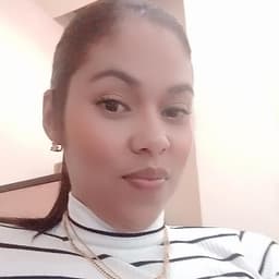 Laura avatar