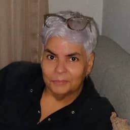 María avatar