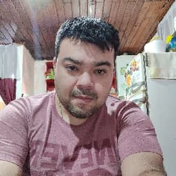 Julio avatar