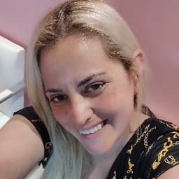 María avatar