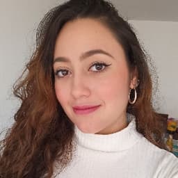 Estefania avatar