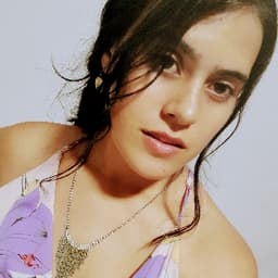 Paola avatar